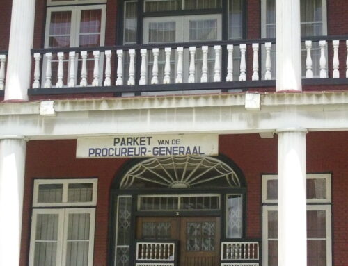 Strafpleiters onder elkaar